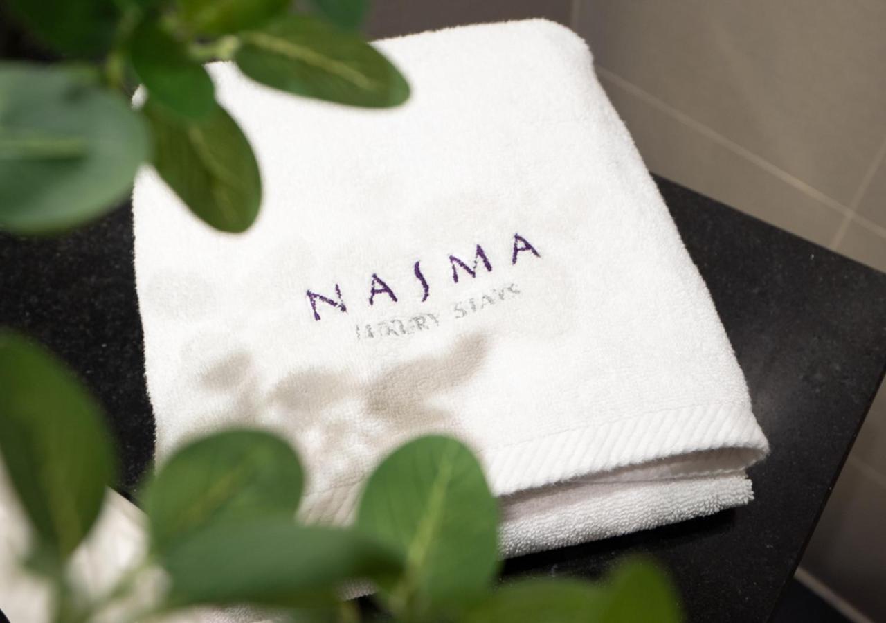 Nasma Luxury Stays - Cayan Tower Dubai Eksteriør billede
